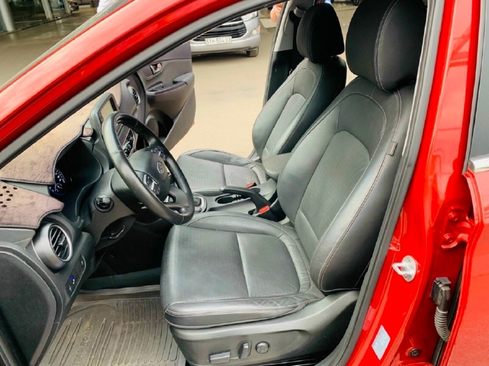 Bán nhanh Hyundai Kona 1.6AT 2018 , hỗ trợ bank nhanh gọn , giá TL khi xem xe