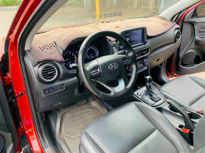 Bán nhanh Hyundai Kona 1.6AT 2018 , hỗ trợ bank nhanh gọn , giá TL khi xem xe