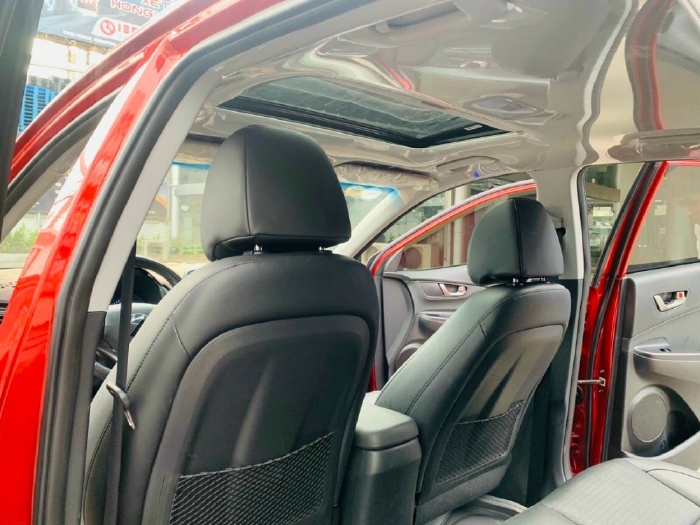 Bán nhanh Hyundai Kona 1.6AT 2018 , hỗ trợ bank nhanh gọn , giá TL khi xem xe
