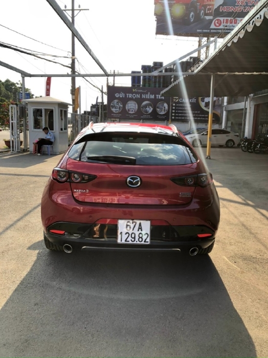 Mazda 3 Sport 1.5L Premium Hatch back , hỗ trợ bank nhanh gọn , giá TL khi xem xe