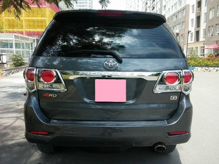  Toyota Fortuner đời 2016, máy dầu, số sàn, xe cọp zin, màu xám