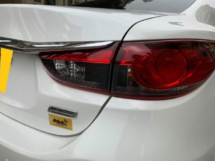 Mazda 6 2016, bản Full 2.5, số tự động, màu trắng