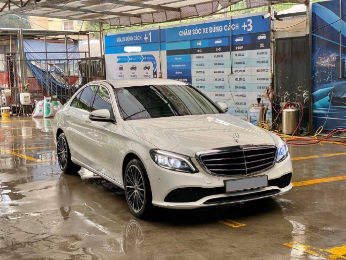  C200 2020 Exclusive số tự động, bản full option, màu Trắng cực đẹp