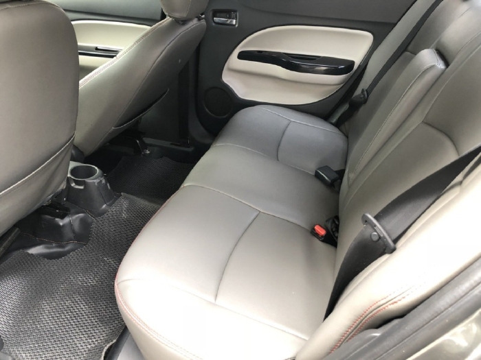 Mitsubishi Attrage đời 2018, số sàn, xe nhập khẩu Thái Lan
