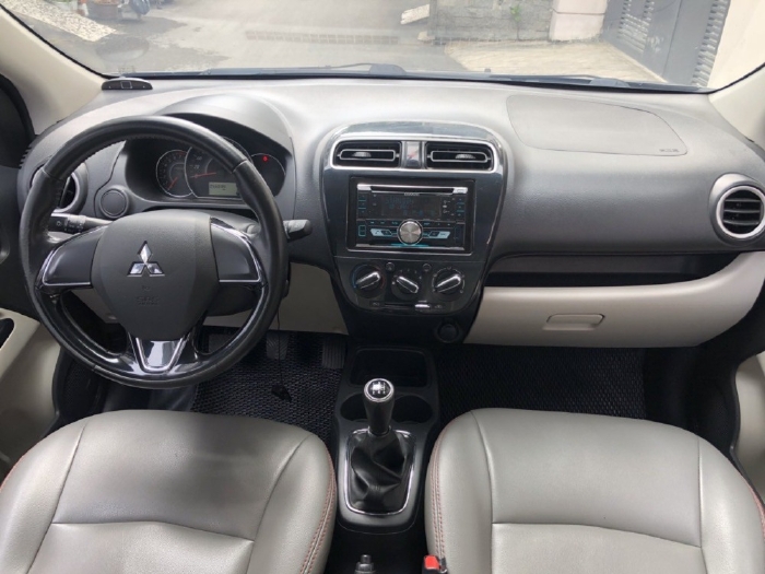 Mitsubishi Attrage đời 2018, số sàn, xe nhập khẩu Thái Lan