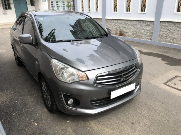 Mitsubishi Attrage đời 2018, số sàn, xe nhập khẩu Thái Lan