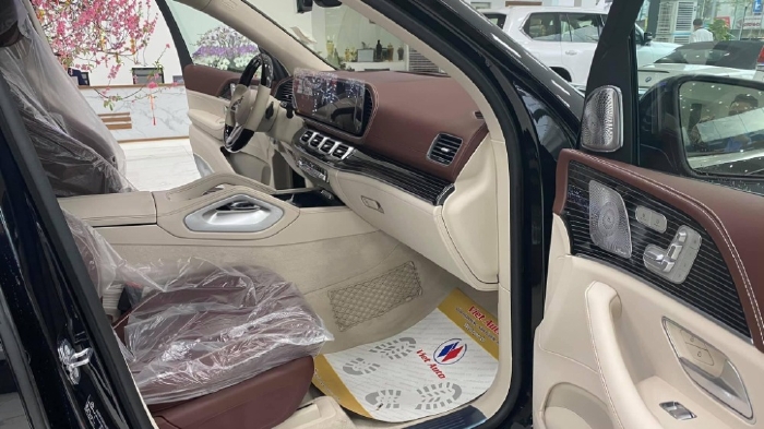 Bán Mercedes GLS 600 Maybach phiên bản mới nhất năm 2021, giá siêu tốt.