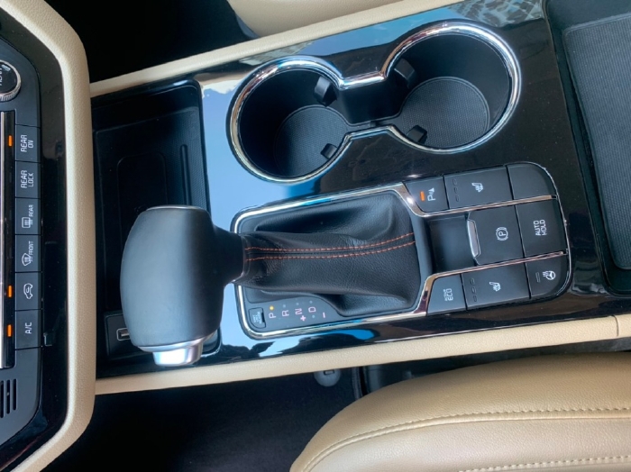 Kia Grand Sedona 3.3 AT Platinum G 2019