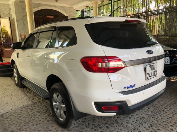 Ford Everest 2019 , máy dầu , số sàn