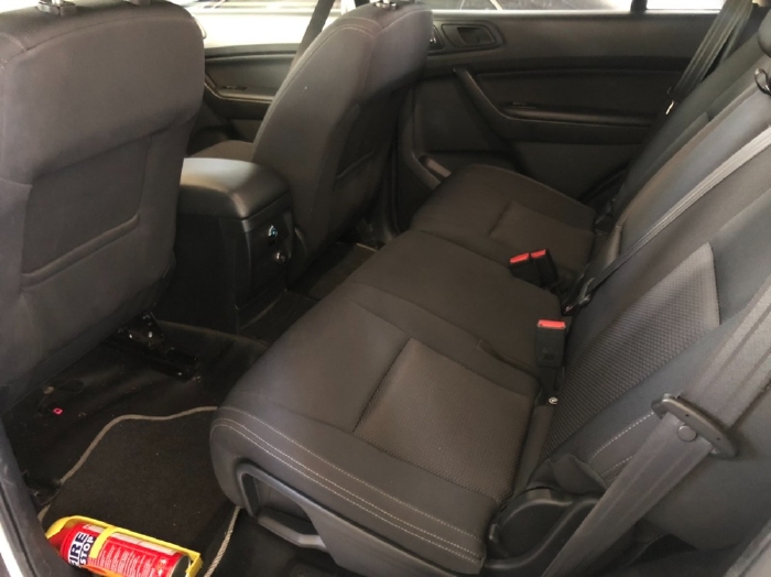 Ford Everest 2019 , máy dầu , số sàn