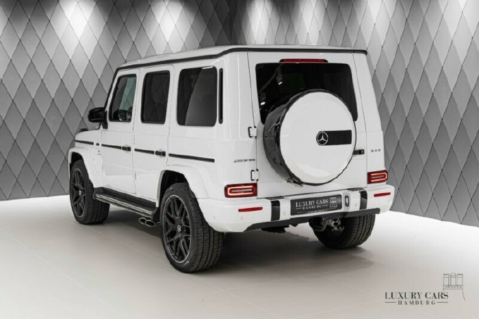 Bán xe Mercedes-Benz G63 Night Packge sản xuất năm 2021, mới 100%.