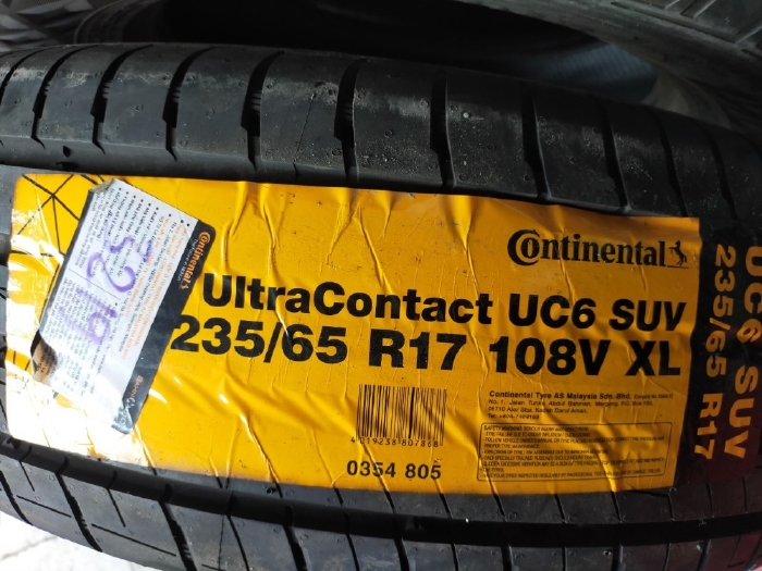 Lốp continental 235/65r17 