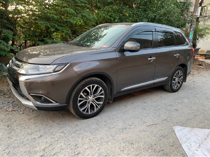 Mitsubishi Outlander CVT 2.0 2019