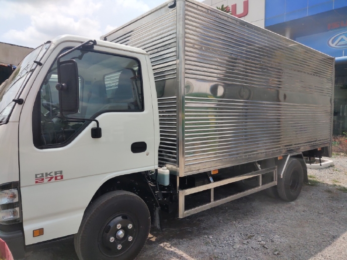Giá xe tải Isuzu 1.9 tấn QKR 270 2021 Full Inox 304