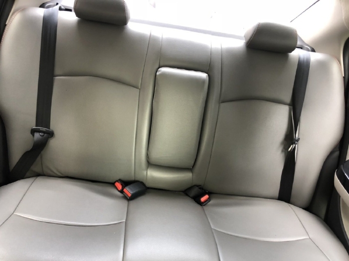 Mitsubishi Attrage đời 2018, số sàn, xe nhập khẩu Thái Lan, màu xám