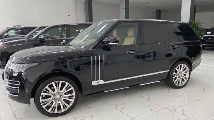 Range Rover SV Autobiography L, phiên bản cao cấp nhất sản xuất 2021,xe có sẵn giao ngay.