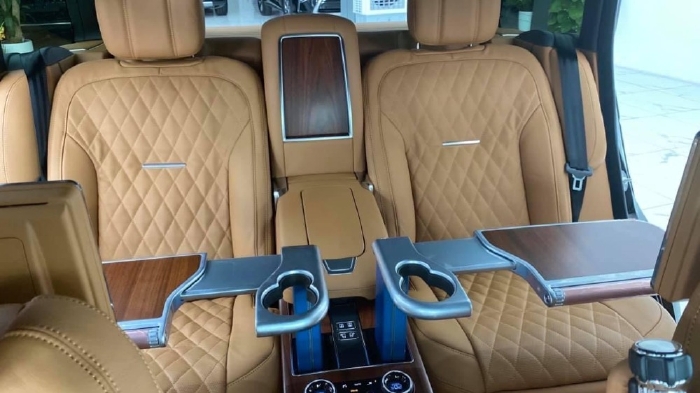 Range Rover SV Autobiography L, phiên bản cao cấp nhất sản xuất 2021,xe có sẵn giao ngay.