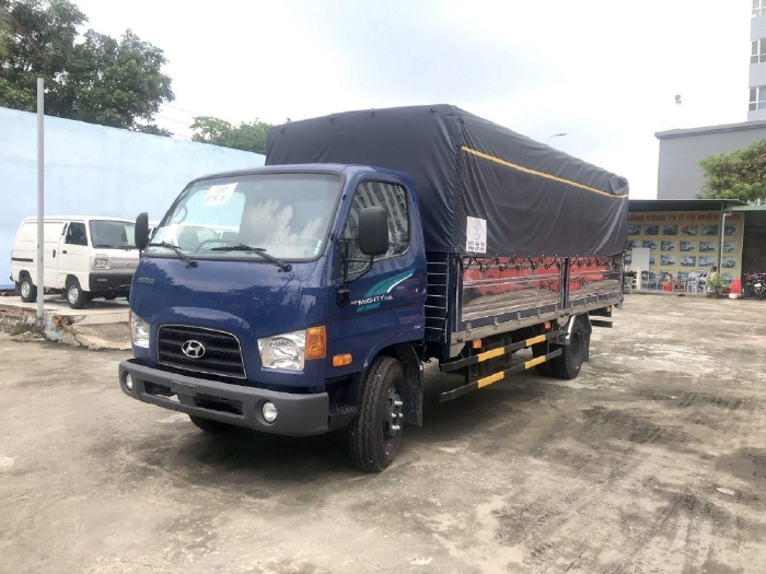 HYUNDAI NEW MIGHTY 110SL Thùng mui bạt 5 bửng