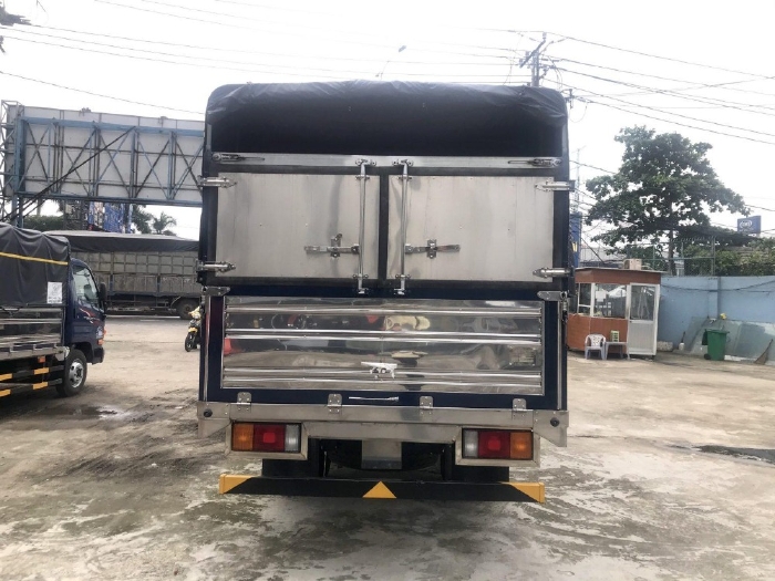 HYUNDAI NEW MIGHTY 110SL Thùng mui bạt 5 bửng
