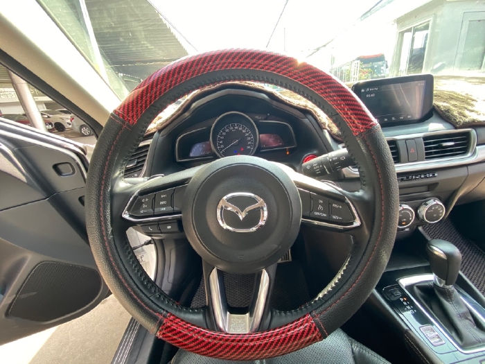 Mazda 3 1.5 facelift 2017 , có hỗ trợ trả góp