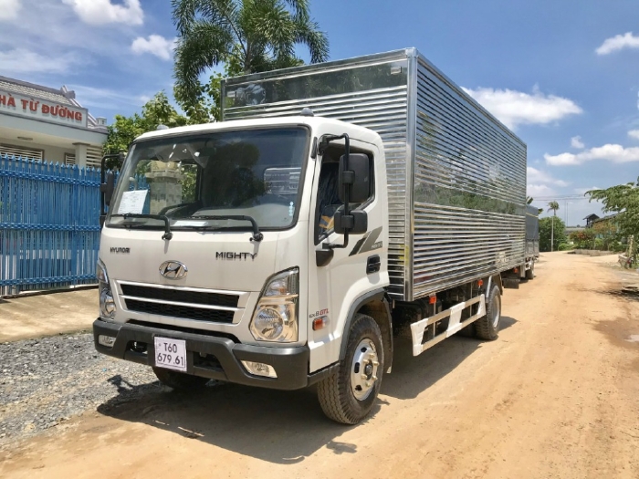 HYUNDAI MIGHTY EX8 GTL Thùng kín