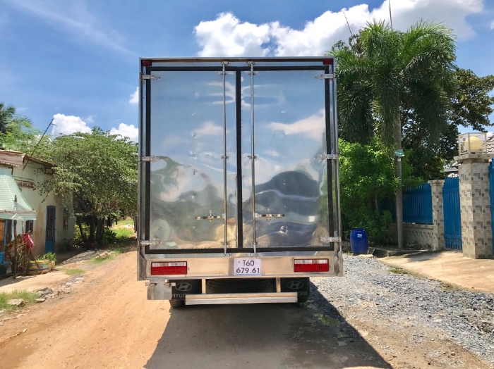 HYUNDAI MIGHTY EX8 GTL Thùng kín