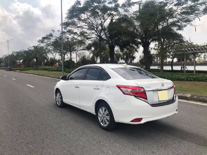 Cần bán Toyota Vios 2018, số tự động, Bản G, màu trắng