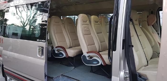Ford Transit 2014, số sàn, máy dầu, luxury, bản Full, màu xám