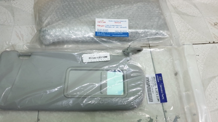 852101J2110M  852201J2110M Tấm Chắn nắng Hyundai i20