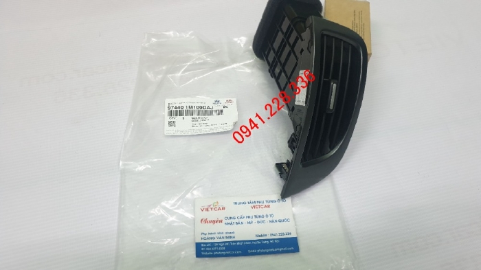 974401M100DAJ  CỬA  GIÓ ĐIÈU HOÀ TÁP LÔ GIỮA BÊN, PHẢI CERATO KOUP