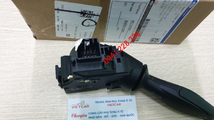 8A6T13335BC Công tắc pha cos  Fiesta