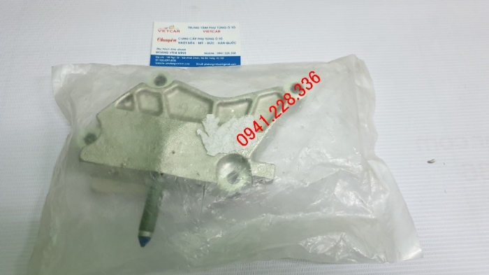 216702F000 TAY BẮT CHÂN ĐỘNG CƠ KIA SPORTAGE ,HYUNDAI SORENTO