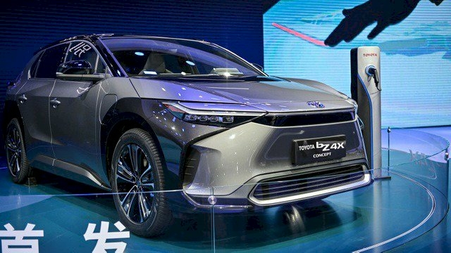 Tuy mới chỉ là mẫu xe concept, nhưng đây sẽ là sự khởi đầu cho Toyota trên thị trường xe chạy thuần điện. Ảnh: Getty Images.