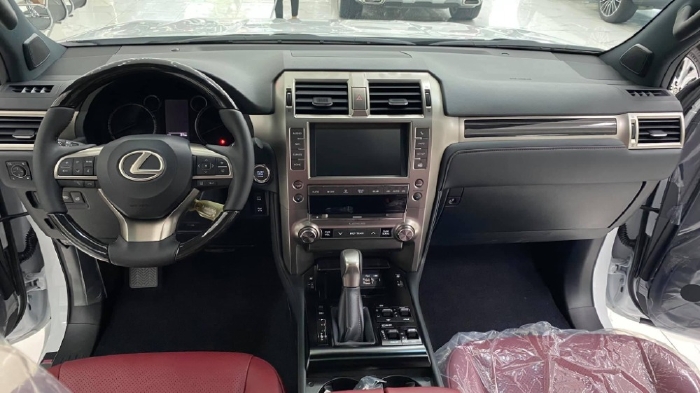 Bán Lexus GX460 Super Sport sản xuất 2021, nhập Trung Đông bản ful l kịch đồ, xe giao ngay.