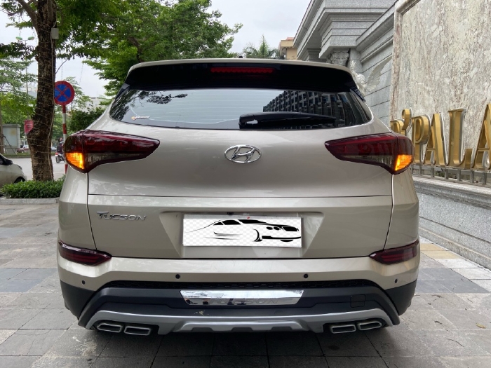 Bán Hyundai Tucson 2.0ATH sản xuất 2019 Mới Nhất Việt Nam