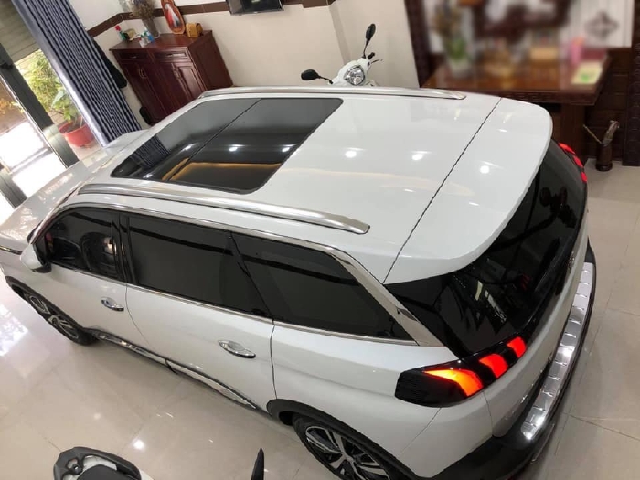 bán Peugeot 5008 2019, số tự động, màu trắng