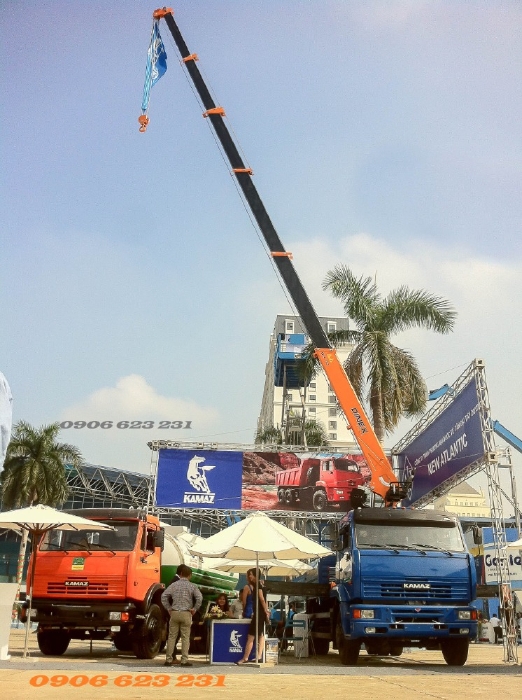 Xe tải cẩu 8 tấn