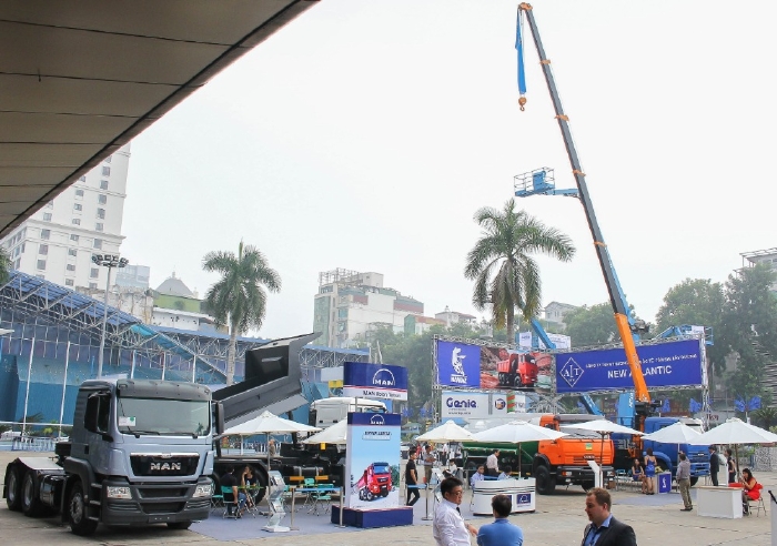 Xe tải cẩu 8 tấn