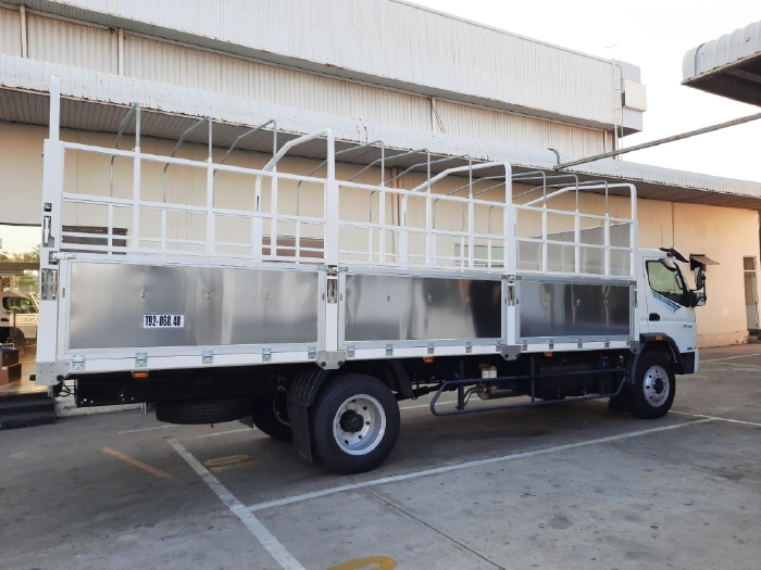Xe tải Mitsubishi Fuso FI170L xuất xứ Nhật Bản, được Thaco phân phối độc quyền tại VN.