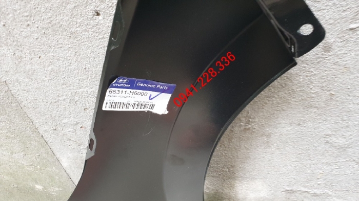 Tai xe Hyundai Accent/66311H6000 66321h6000