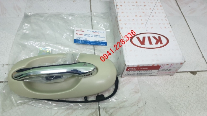 Tay Mở Cửa Ngoài Sau Phải Có Mạ Kia Carnival /0K53B72410BXX