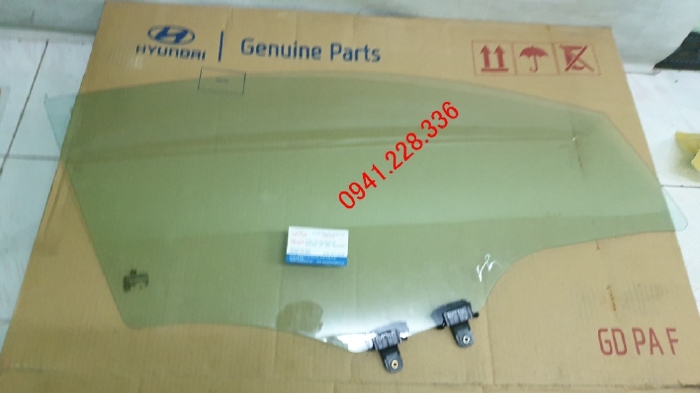Kính cánh cửa Hyundai Accent/82410H6010 82420H6010