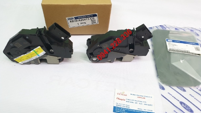 Ổ khóa ngậm cửa sau Ranger BT 50/AB39A26413CB  AB39A26412CB