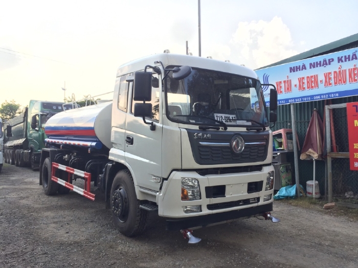  Dongfeng 9 khối nhập khẩu Xe bồn tưới rửa đường