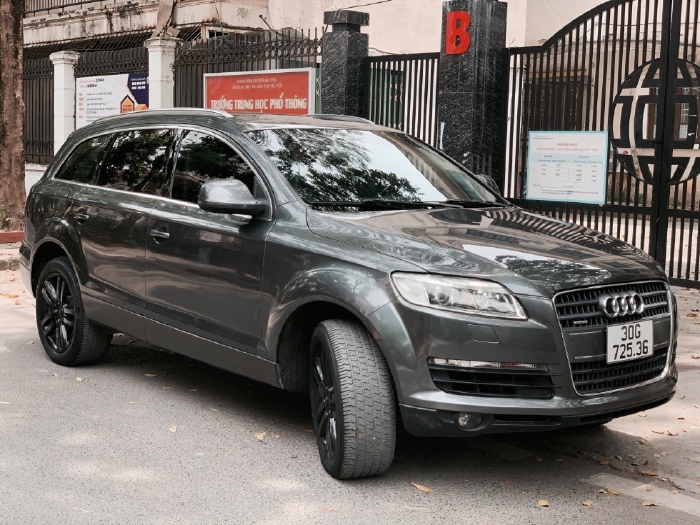 AUDI Q7 full option giá như morning