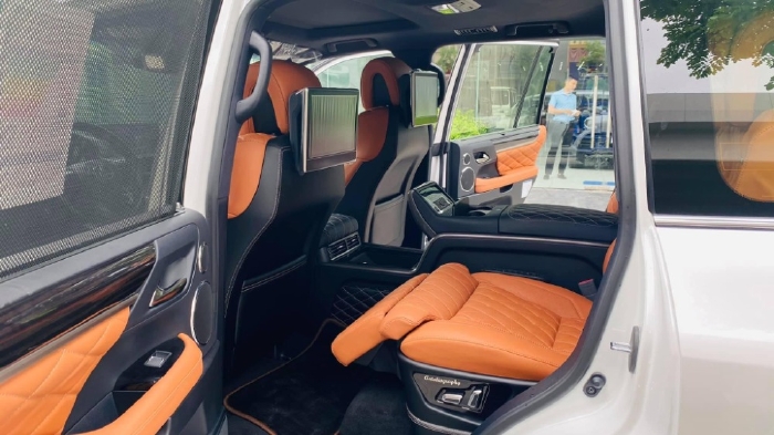 Bán xe Lexus LX 570 Super Sport MBS 4 ghế siêu vip, sản xuất 2021, giao ngay toàn quốc.