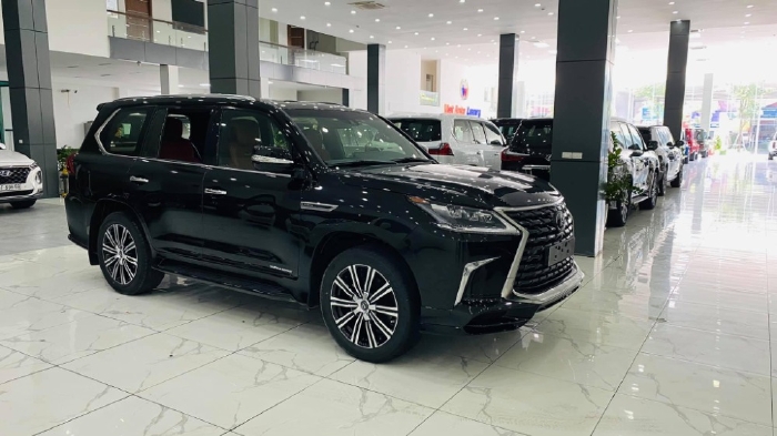 Lexus LX570 MBS 4 ghế thương gia siêu VIP, đẳng cấp doanh nhân, sản xuất 2021, 1 xe duy nhất giao ngay.