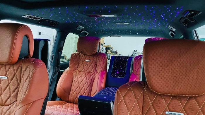 Lexus LX570 MBS 4 ghế thương gia siêu VIP, đẳng cấp doanh nhân, sản xuất 2021, 1 xe duy nhất giao ngay.