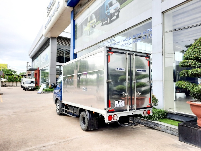 Giá xe tải Kia K250 đời mới nhất lăn bánh tại Tp.HCM, giá xe tải Kia K250 thùng kính, giá ưu đãi lãi suất hấp dẫn.