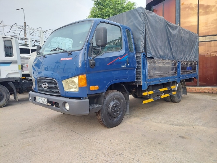 xe tải hyundai hd65 cũ đời 2015 nhập nguyên chiếc có hỗ trợ trả góp